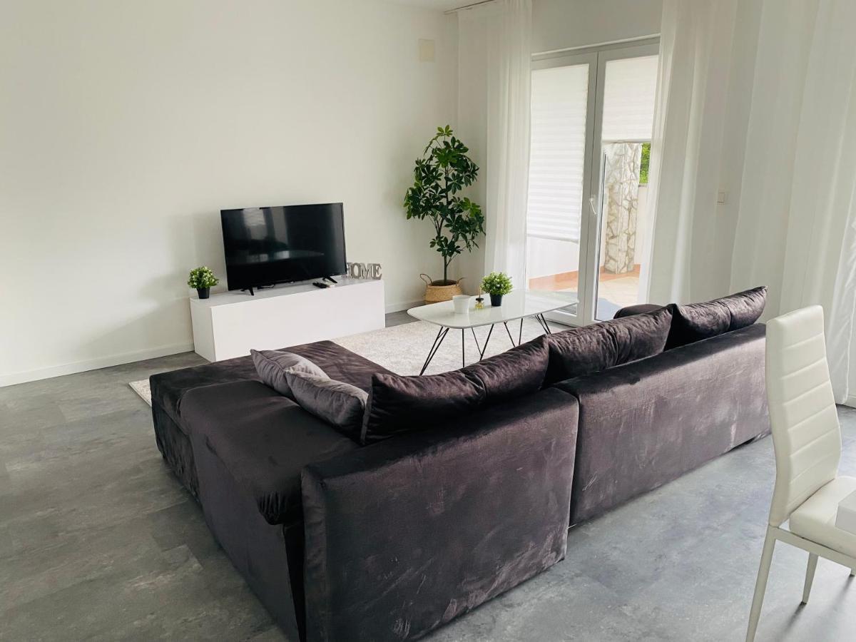 Apartmani Adriana Lakmartin Bagian luar foto